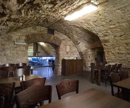 Orea Place Charles Bridge Aparthotel Prague